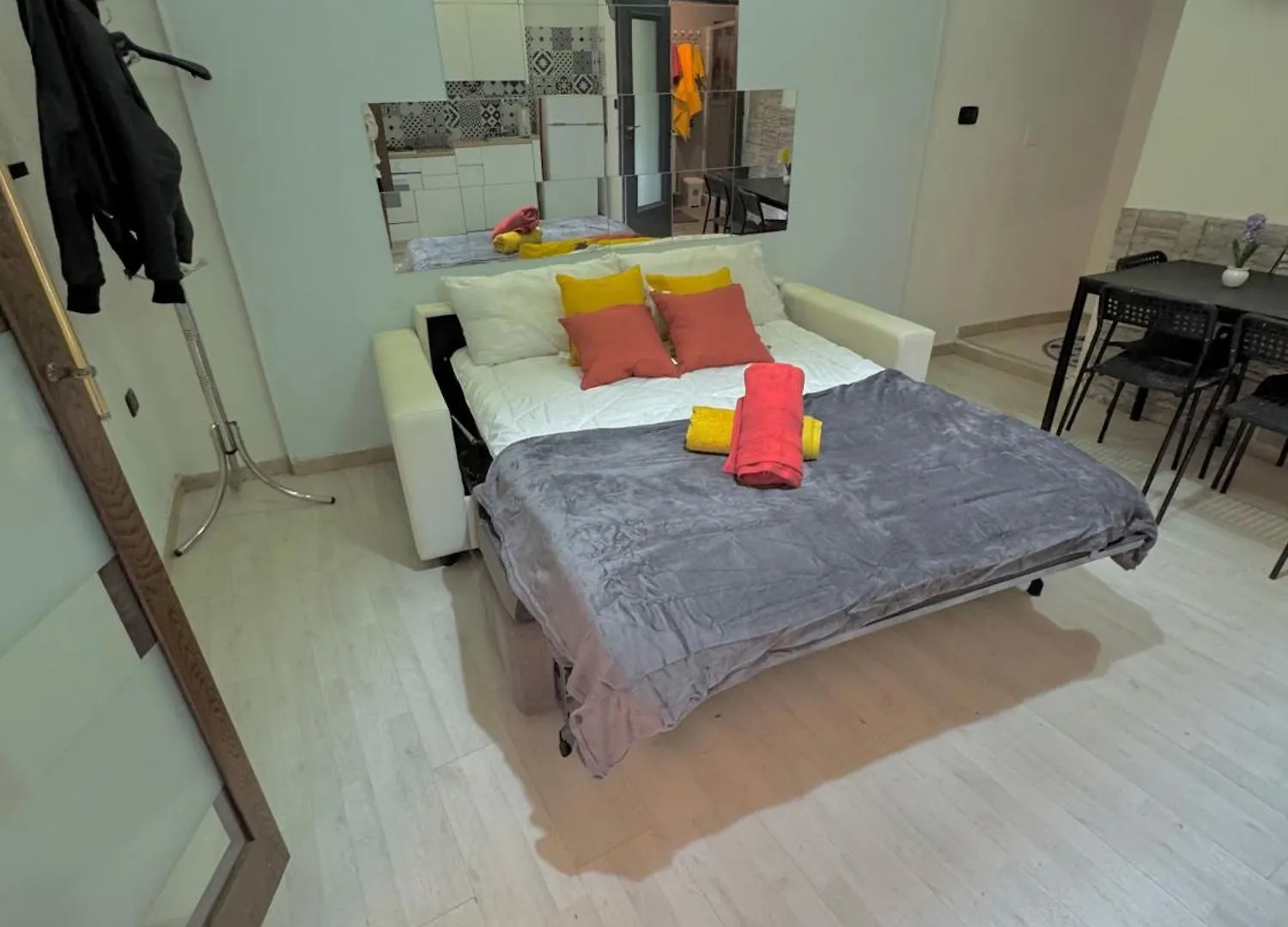 Selena House Apartment Naples 0*,