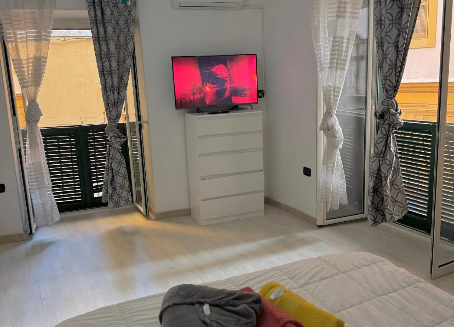 Selena House Apartment Naples 0*,